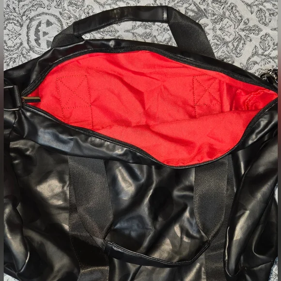 Sephora Black On Black Polka Dot Duffle Travel Carry On Weekender Bag NWOT - Picture 5 of 9